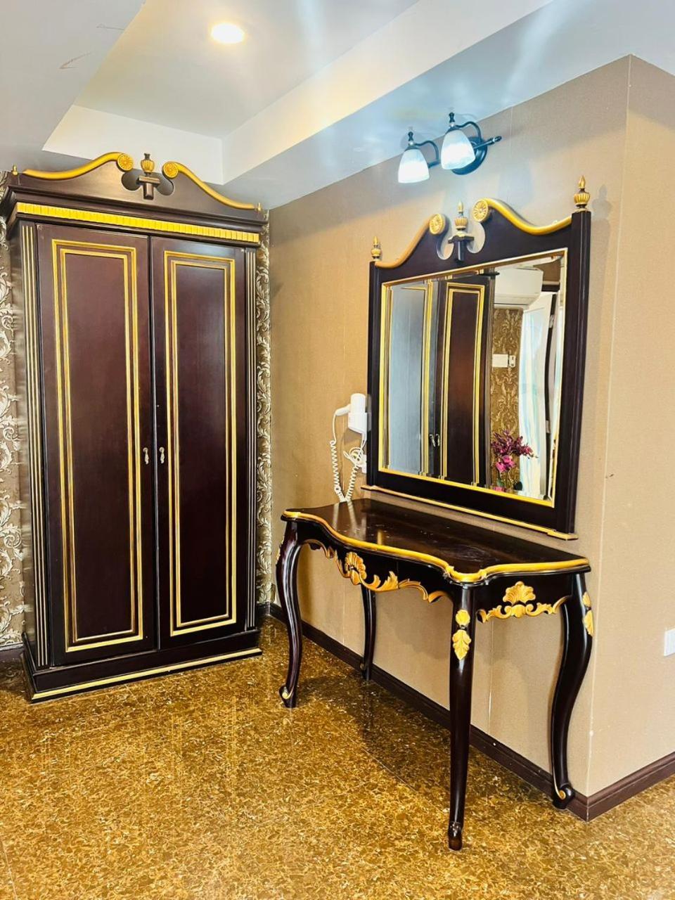 OYO 90134 K Garden Hotel Sungai Petani Buitenkant foto